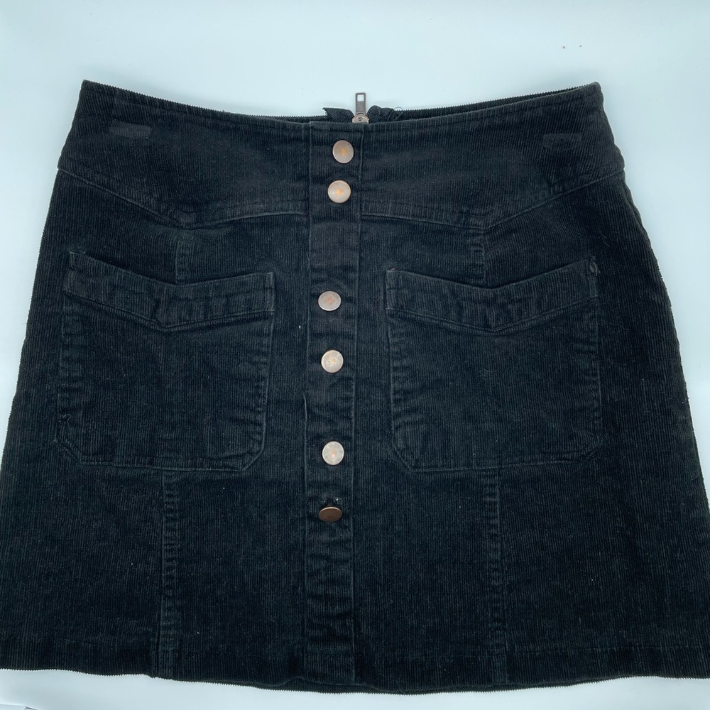 Black skirt